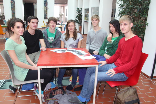 Valentina Blechl, Marco Reindl, Simon Altorff, Katharina Brunner, Kilian Wagner, Michael Jordan und Chefredakteur Bernhard Jordan