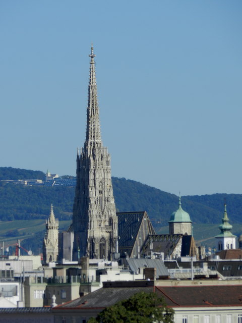 zum steffl vom belvedere aus