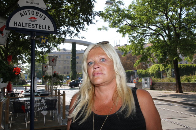 Längst überfällig sei die geplante Buslinie 5B am Gaußplatz, findet Café-Bäckerei-Chefin Ingrid Prindl.