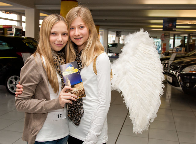 Die Freundinnen Sarah Tramberger und Jana Göbel kamen gemeinsam zum Casting und in die zweite Rund