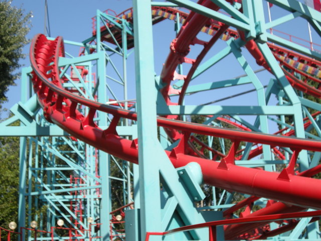 Vorsicht der Wagen fährt nach links!