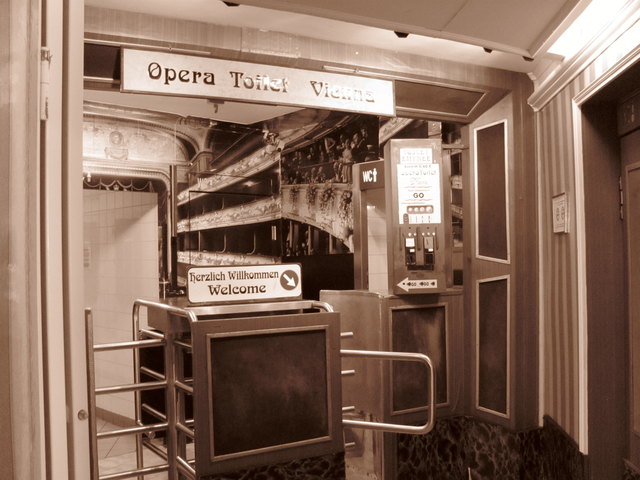 Die schönste musikalischste Toilette nur in Wien