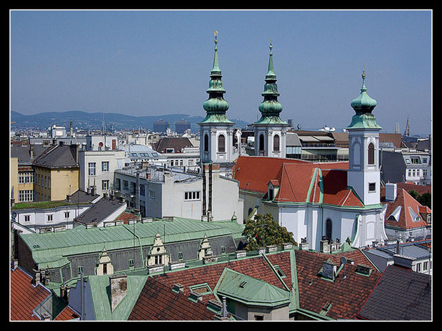 Luis Villarroel ,Wien von Oben