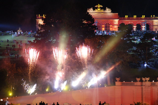 Konzertfeuerwerk Schönbrunn