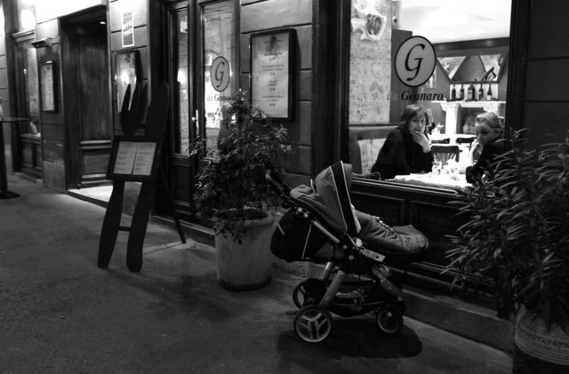 leave the baby outside.