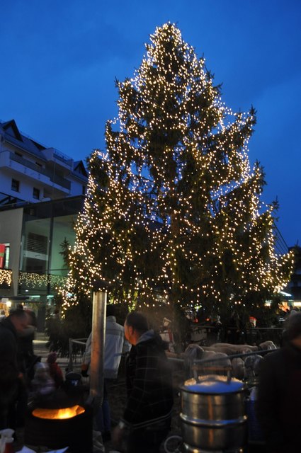 Alles blinkt und glitzert: Beim Weihnachtsmarkt kommt man in Stimmung! | Foto: Mussack