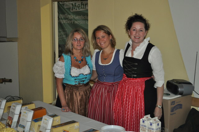 Das Damentrio der Heumilchsennerei Fügen