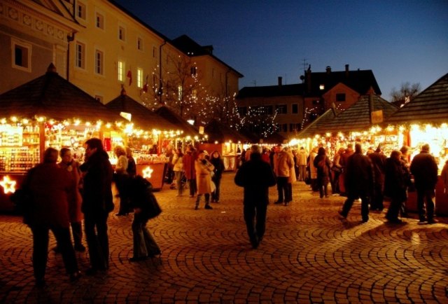 Weihnachtsmärkte | Foto: Rocco Di Biagio - Fotolia.com