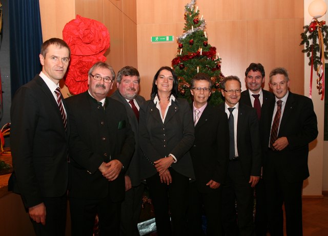 Landesklinikum Neunkirchen lud zur Weihnachtsfeier - Neunkirchen