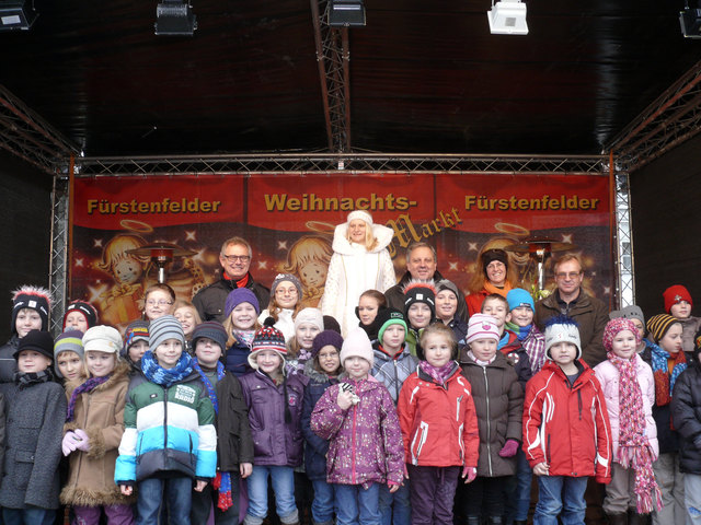 Frstenfeld frauen kennenlernen, Annabichl dating seiten. Vandans treffen mit Sie mollig sucht ihn. Kurse fr singles in frstenfeld frauen kennenlernen sankt georgen im attergau. Single abend aus ludersdorf-wilfersdorf. Bruckneudorf Frstenfeld frauen kennenlernen - Sex treffen in Bogen