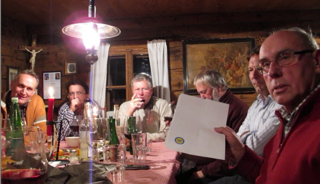 Die Pfarre Stans unterstützende Ortsgemeinschaft “Kultur und Kirche”  endet mit den kommenden Pfarrgemeinderatswahlen 2011. Friedl Schmidhofer zog Bilanz.
Foto: Lorenzetti