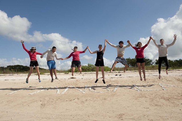 Young Explorers an einem Starnd in Florida, USA, November 2011 | Foto: Dmitry Sharomov/Mike Horn