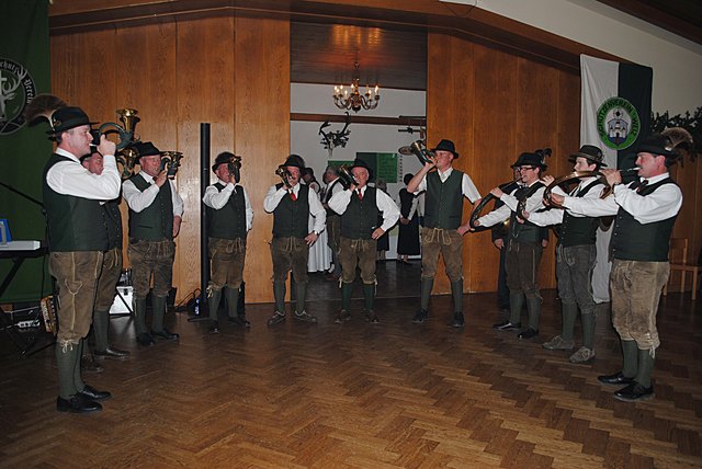 Die Weizer Jagdhornbläser zeigten beim Ball ihr Können.