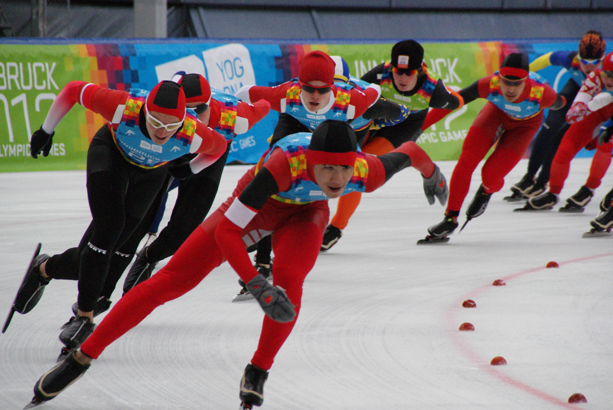 Massenstart Eisschnelllauf Massenstart Eisschnelllauf