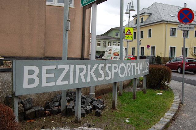 Die Bezirkssporthalle Schärding wurde 1988 eröffnet.