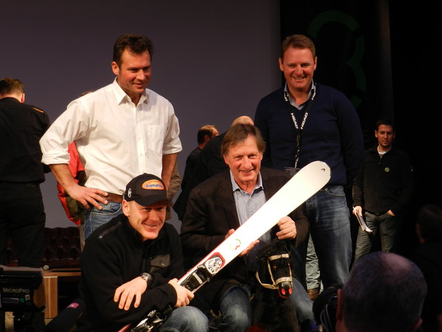 Hannes Trinkl, Didier Cuche, Franz Klammer und Patrick Ortlieb mit einem neuen Head-Skimodell