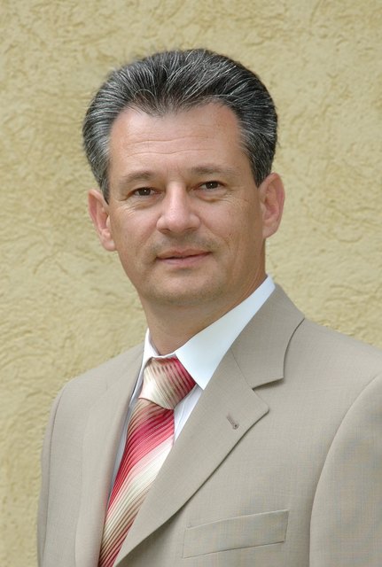 Bürgermeister Peter Groiß: Die Sauna zusperren ist kein Thema. | Foto: Stadtamt