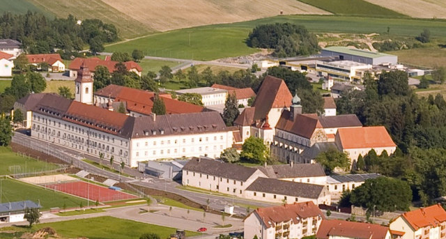 Einer der Hauptstandorte der Landesausstellung soll das Kloster Baumgartenberg werden. | Foto: Gemeinde