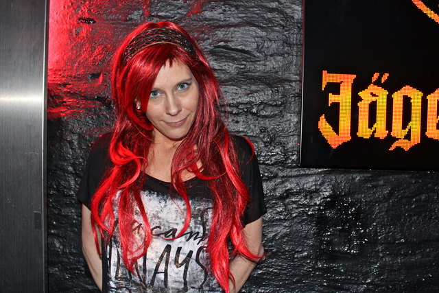 Rocklady Sarah Martin mag Falcos "Jeannie".