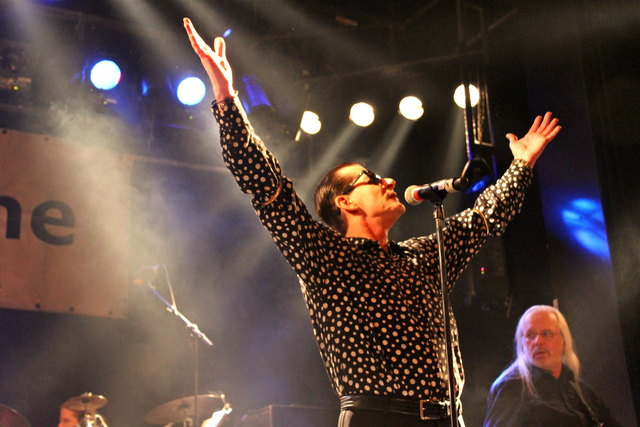 Die grandiosen Rocker "Löwenherz" mit Falco-Double Michael Patrick Simoner als Frontman.