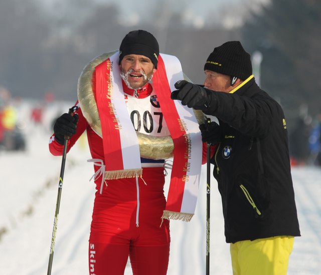 Martin Sutter, der Klassik-Kaiser 2012, mit OK-Chef Sigi Joast