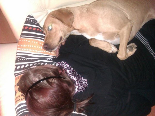 Wenn das Frauli Krank ist muss man es gesund knuddeln gg