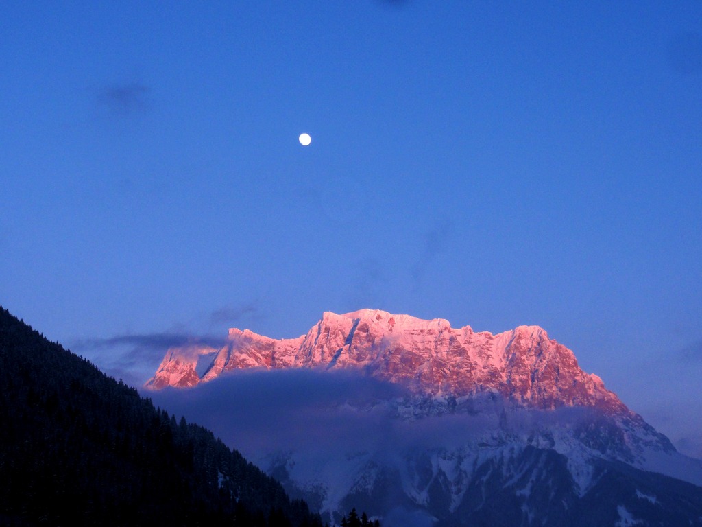 Sonnenuntergang Mondaufgang Reutte