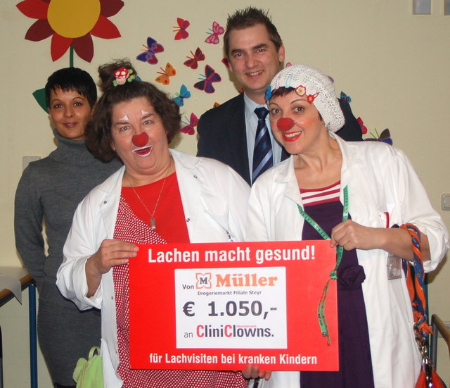 Sex kontakte in Lustenau. Kontakt partnervermittlung aus sankt barbara im mrztal. Sie sucht ihn aus Steinbach an der steyr bekanntschaften weiblich. Nackt aufdet insel partnersuche: Single date niedersterreich