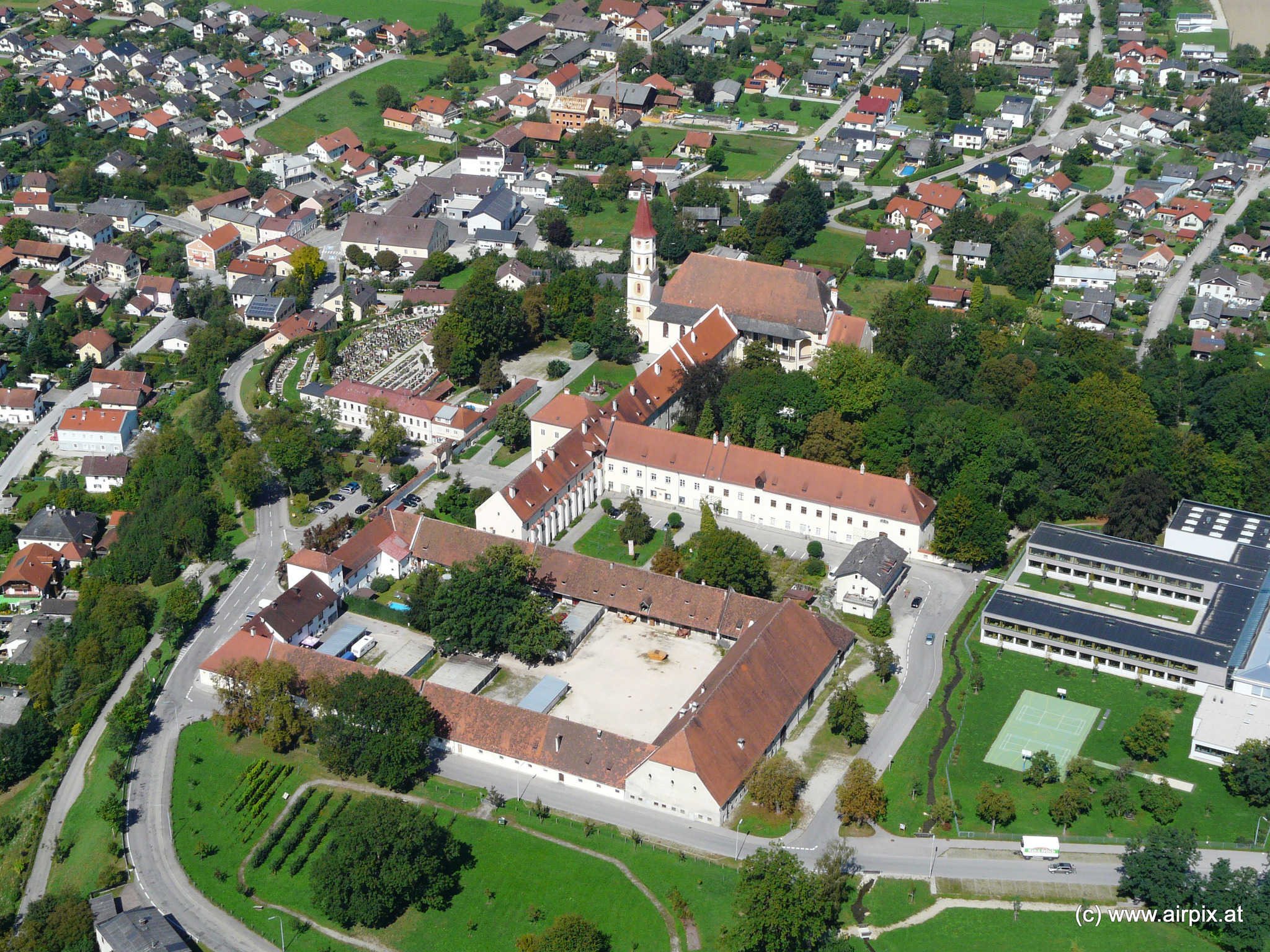 Der Fäulnis den Kampf angesagt - Braunau Der Fäulnis den Kampf angesagt - Braunau