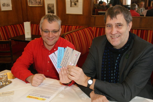 Auf „Ja“-Stimmenfang: Marcel Kneuer (l.) und Rüdiger Maresch präsentierten Grüne-Strategie.