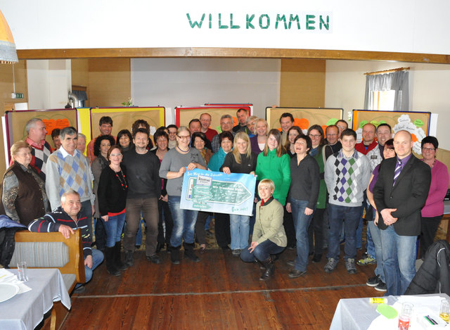 Zahlreiche Rosenauer beteiligten sich aktiv an der „Zukunftswerkstatt“ für ihre Gemeinde. | Foto: Gemeinde Rosenau