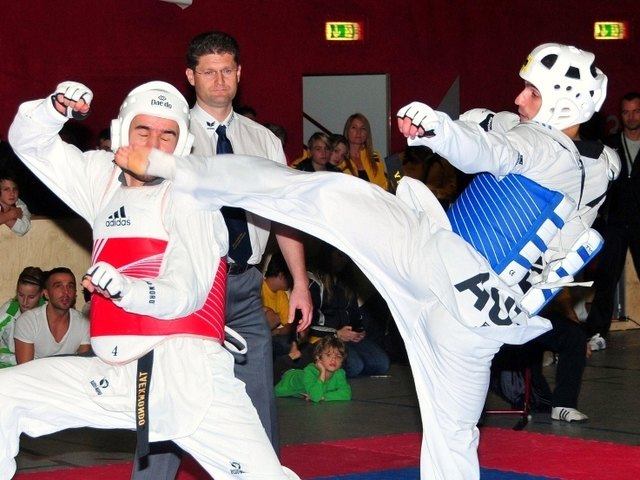 Der 2-fache Taekwondo-Vize-EM Manuel Mark (re..) erkämpfte sich bei den Int. German Open in Hamburg nach starken Leistungen den guten 5. Platz | Foto: TKDV Tirol