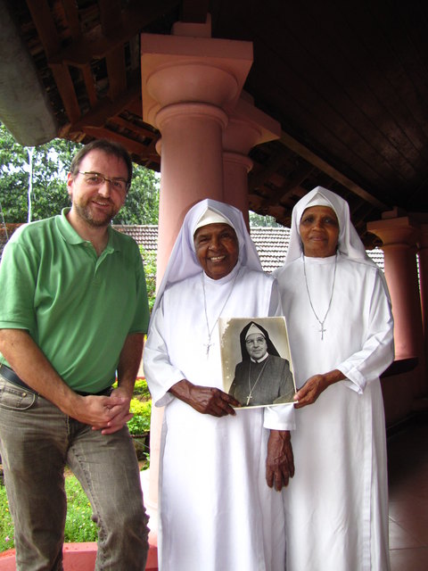 Zwei Missionsärztliche Schwestern aus Indien zusammen mit Reinhard Heiserer. | Foto: privat