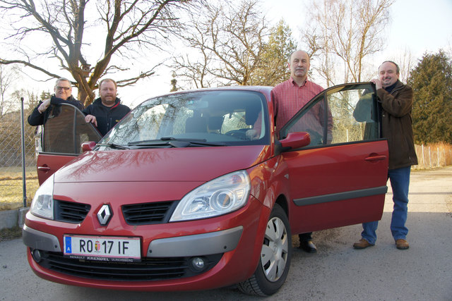 Johannes Bruckner, Walter Leitner, Rainer Wakolbinger und Andreas Wiplinger sind wechseln sich wochenweise beim Arbeitfahren ab und sparen Geld und Nerven.