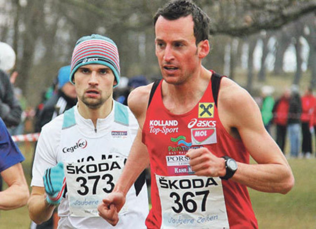 Nach kurzer Hallensaison feierte Thomas Rossmann (r.) Erfolge im Crosslauf. Foto: KK
