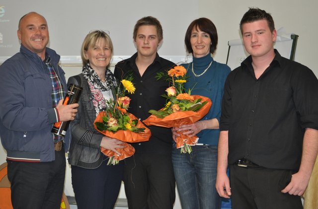 Umweltreferent Vbgm Gerald Grebenjak, Projektbetreuerin Mag. Dr. Theresia Müller, Hannes Jandl, Umweltsachbearbeiterin der Stadtgemeinde Völkermarkt Brigitte Jamnig, Fabian Buchbaucher