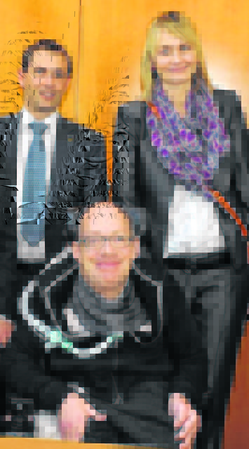 Sprachen über Politik für behinderte Menschen: Nationalräte Jarmer, Huainigg, LR Ragger (l.)