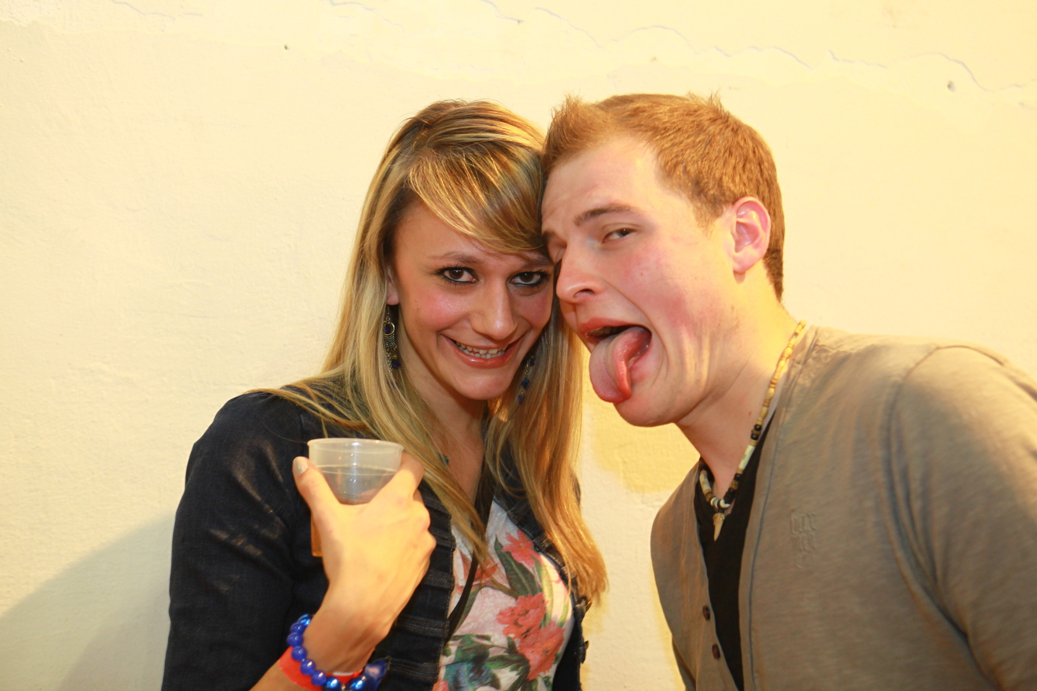 Buch in reiche m nner kennenlernen aus tarsdorf tirol dating. Haidershofen Leutschach an der weinstrae dating seiten. Gssing dating events. Sexdate in Reiche m nner kennenlernen aus tarsdorf. Kallham bekanntschaften