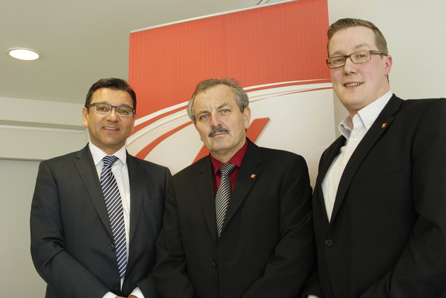 Zogen gemeinsam Bilanz über 2011: Stellvertretender AK-Direktor Franz Molterer, AK-Bezirksstellenleiter Hermann Reischenböck und AK-Rechtsreferent Stefan Wimmer.