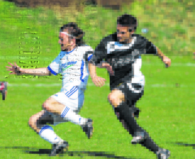 Manuel Plattner (rechts) erzielte im KFV-Cup gegen den SV Penk zwei Treffer beim 4:2-Auswärtssieg für den SV Spittal