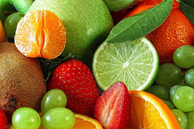 Ein Mensch kann nur gesund sein, sich wohl und vital fühlen, wenn ihm alle notwendigen Mikronährstoffe – auch Vitalstoffe genannt – in ausreichender Menge zur Verfügung stehen.