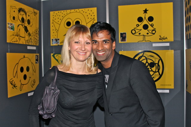 Die Blindenzeichen von Angelika Niedetzky und Ramesh Nair stehen natürlich auch zum Verkauf.