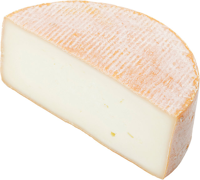 Der Belliono-Gold-Käse im Anschnitt.