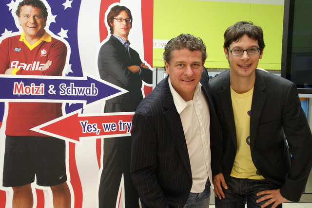 "Yes, we try": Peter Moizi (li.) und Christian Schwab versuchen mit ihrem Charme, Amerika zu erobern.