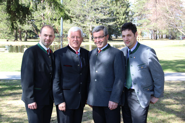 Kammerpräsident Josef Hechenberger, Bauernbundpräsident Jakob Auer, Bauernbundobmann LHStv. Anton Steixner und Bauernbunddirektor Peter Raggl | Foto: Bauernbund