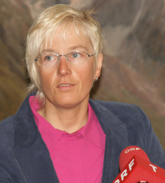 Dr. Andrea Fischer leitet den Gletschermessdienst des Alpenvereines.