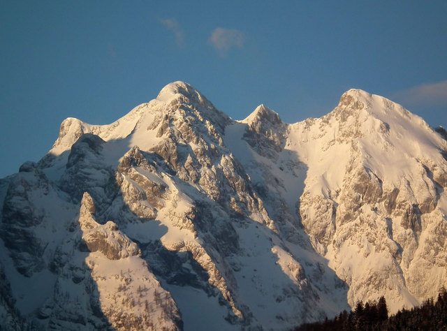 Blick aus dem Fenster zum Göllmassiv