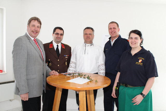 Freuten sich über den guten Veranstaltungsverlauf (v.l.n.r.): Vzbgm. Josef Tatzber, Kdt.-Stv. Thomas Bauer, Kapellmeister Frantisek Jarec, Kdt. Michael Vock, Verwaltungslady Erika Huber