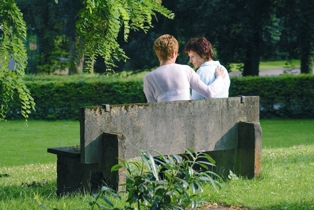 Vielen fällt es schwer, nach dem Tod eines Angehörigen Freude zu empfinden. | Foto: OÖRK