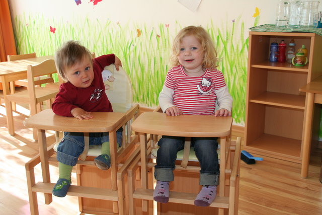 Horn: Im Kindergarten Regenbogen gibt es neue Hochstühle - Horn